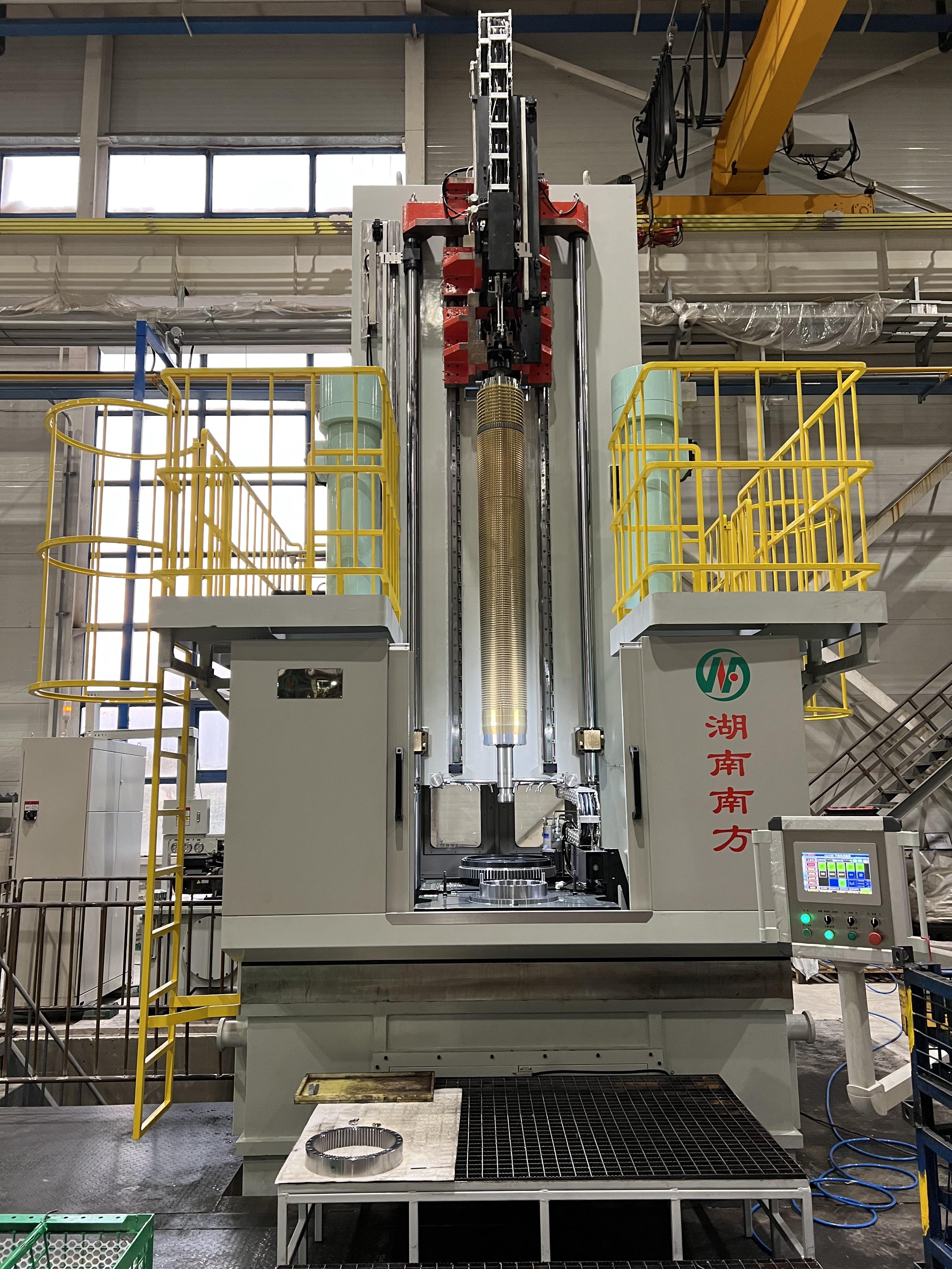 LG55100下拉式(shì)内拉床（大噸位）